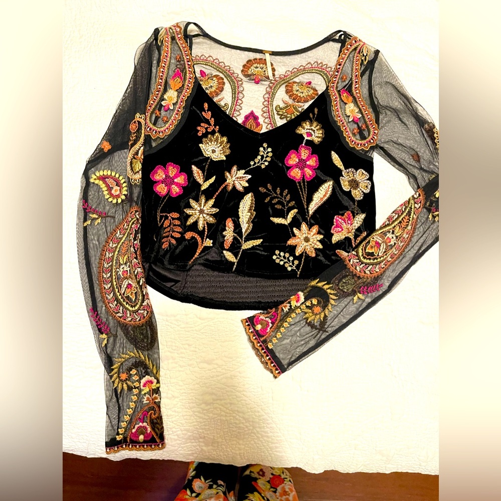 Free people embroidered velvet top - Picture 8 of 9
